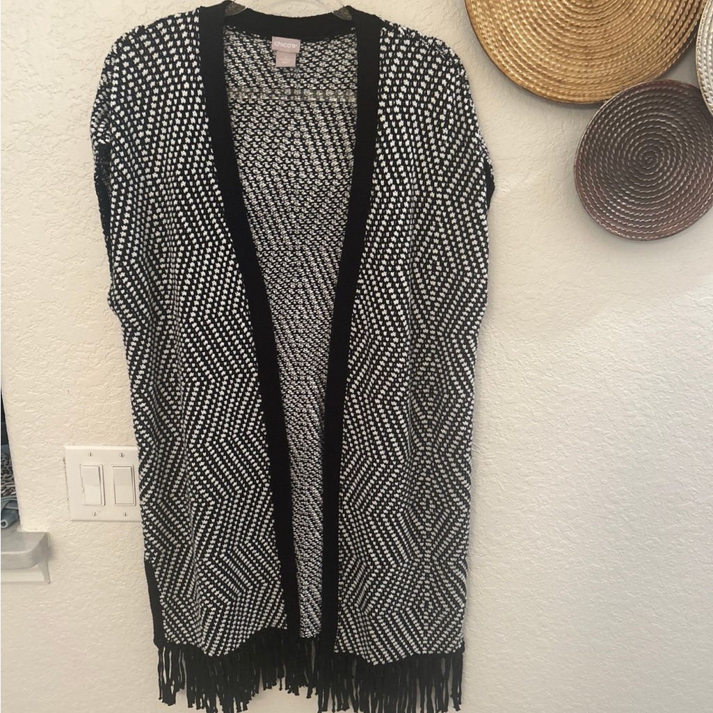 Chico's Black And White Geometric Cardigan Size 2